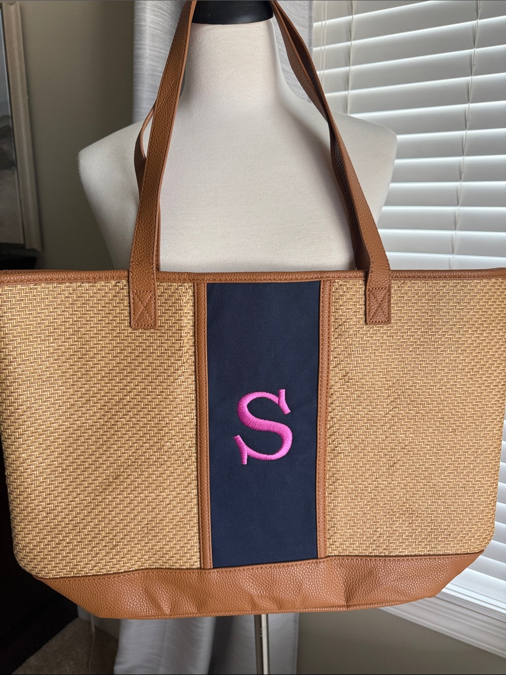Thirty-One Monogrammed Tan Woven Tote Bag with Pink S Initial
